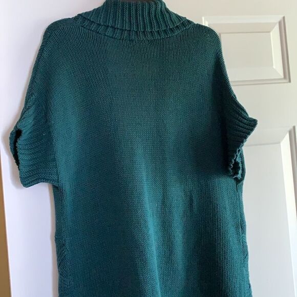 Short sleeve sweater/wrap - Picture 2 of 6
